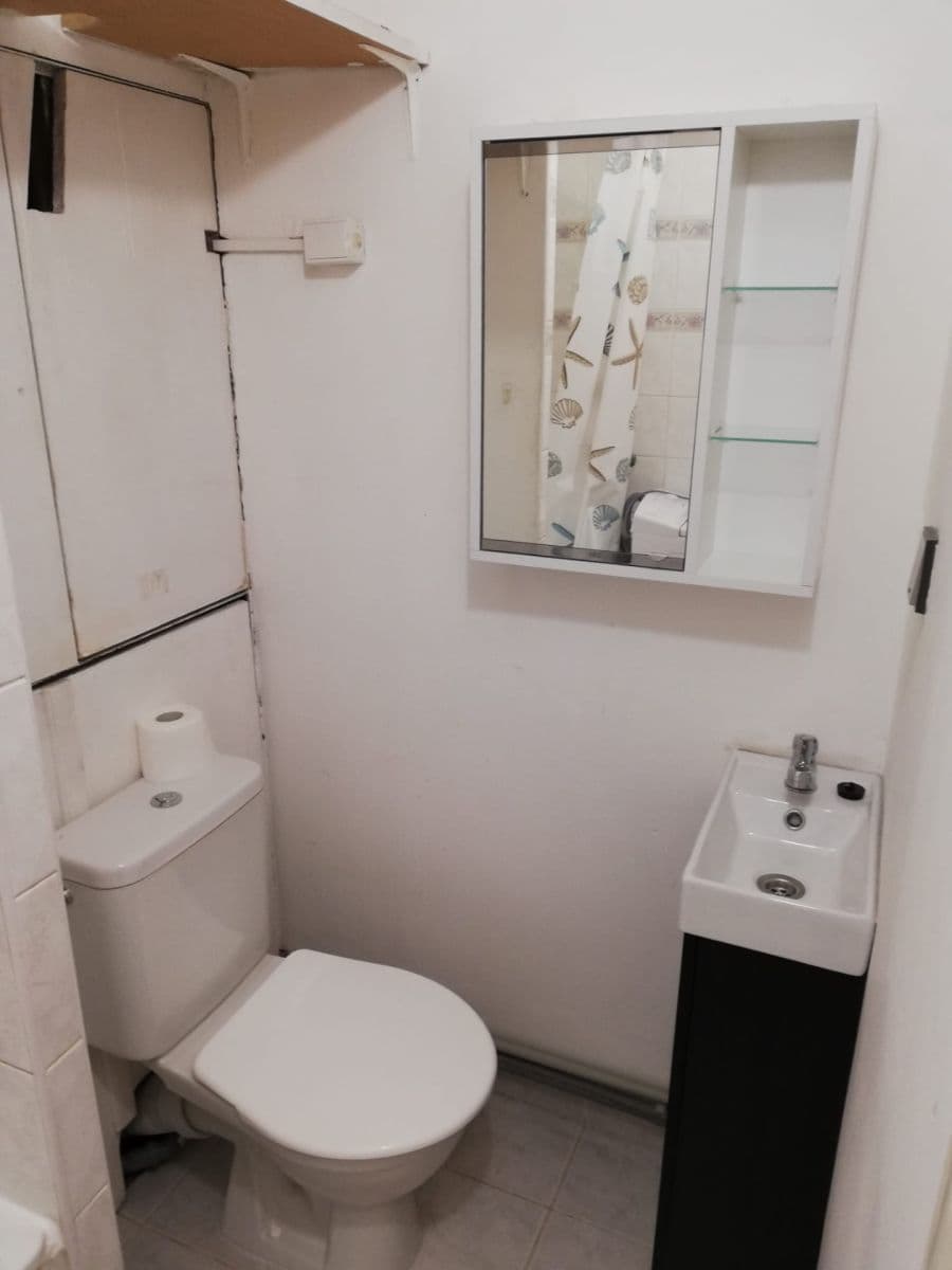 Prenájom bytu 1-izbový 27 m², Bílkova, Náchod, Královéhradecký kraj Prenájom bytu 1-izbový 27 m², Bílkova, Náchod, Královéhradecký kraj