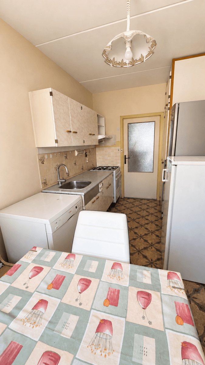 Predaj bytu 3-izbový 77 m², Brodského, Praha, Praha Predaj bytu 3-izbový 77 m², Brodského, Praha, Praha