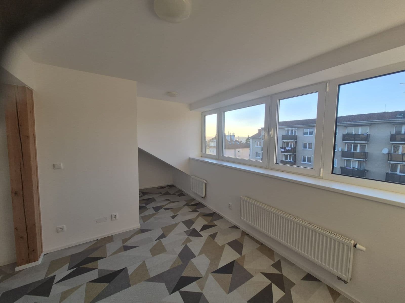 Prenájom bytu 2-izbový 48 m², Podlomní, Brno, Jihomoravský kraj Prenájom bytu 2-izbový 48 m², Podlomní, Brno, Jihomoravský kraj