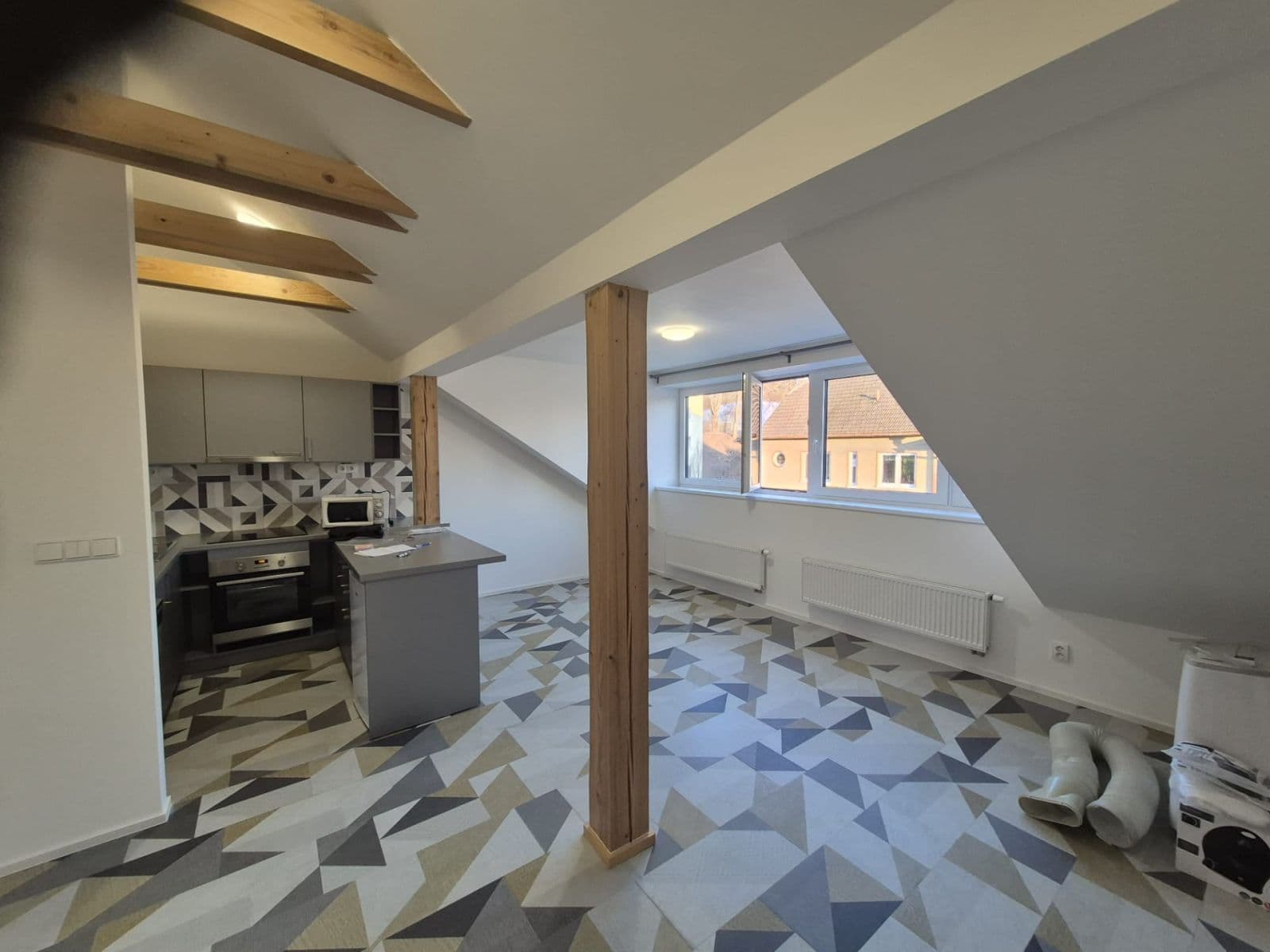 Prenájom bytu 2-izbový 48 m², Podlomní, Brno, Jihomoravský kraj Prenájom bytu 2-izbový 48 m², Podlomní, Brno, Jihomoravský kraj