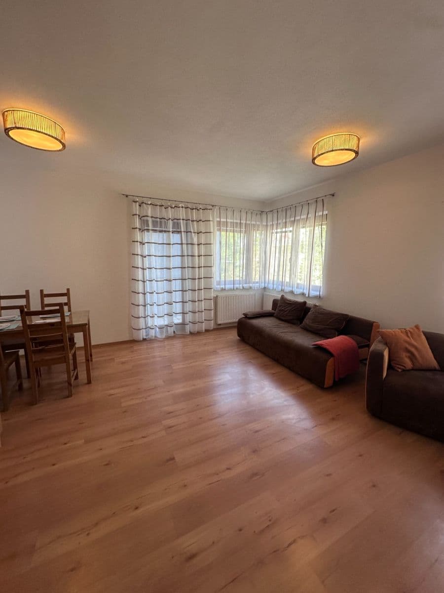Prenájom bytu 2-izbový 53 m², Ke Stírce, Praha, Praha Prenájom bytu 2-izbový 53 m², Ke Stírce, Praha, Praha