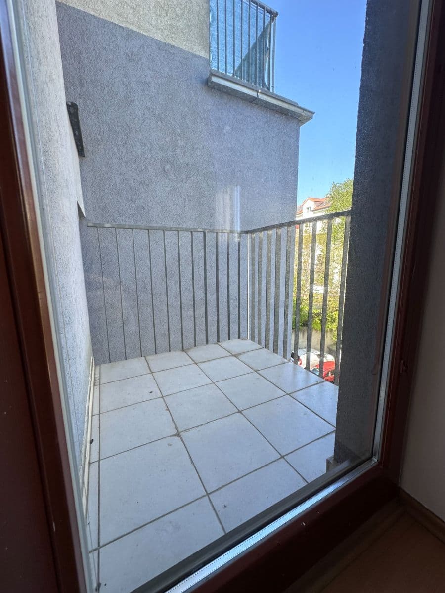 Prenájom bytu 2-izbový 53 m², Ke Stírce, Praha, Praha Prenájom bytu 2-izbový 53 m², Ke Stírce, Praha, Praha