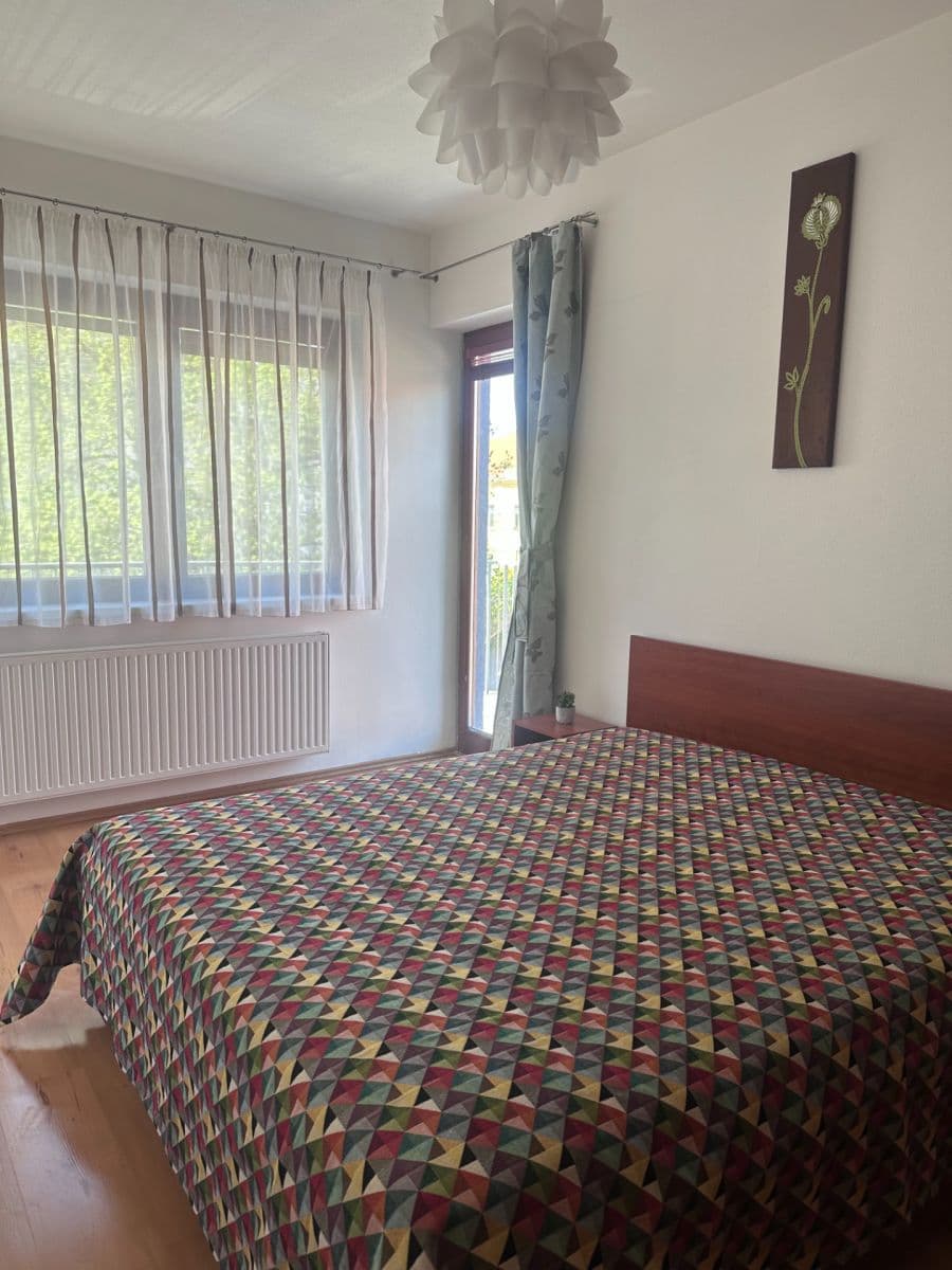 Prenájom bytu 2-izbový 53 m², Ke Stírce, Praha, Praha Prenájom bytu 2-izbový 53 m², Ke Stírce, Praha, Praha