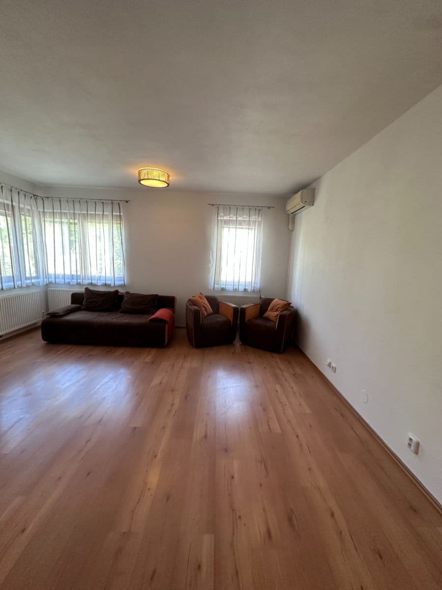 Prenájom bytu 2-izbový 53 m², Ke Stírce, Praha, Praha Prenájom bytu 2-izbový 53 m², Ke Stírce, Praha, Praha