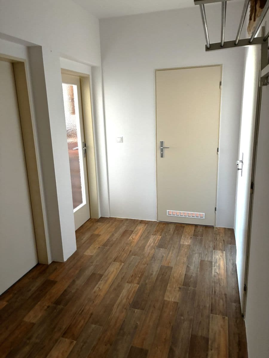 Prenájom bytu 2-izbový 56 m², K Netlukám, Praha, Praha Prenájom bytu 2-izbový 56 m², K Netlukám, Praha, Praha