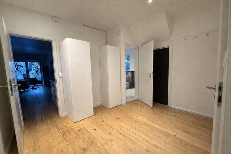Predaj domu 102 m², pozemek 727 m², Weyhe, Dolné Sasko Predaj domu 102 m², pozemek 727 m², Weyhe, Dolné Sasko