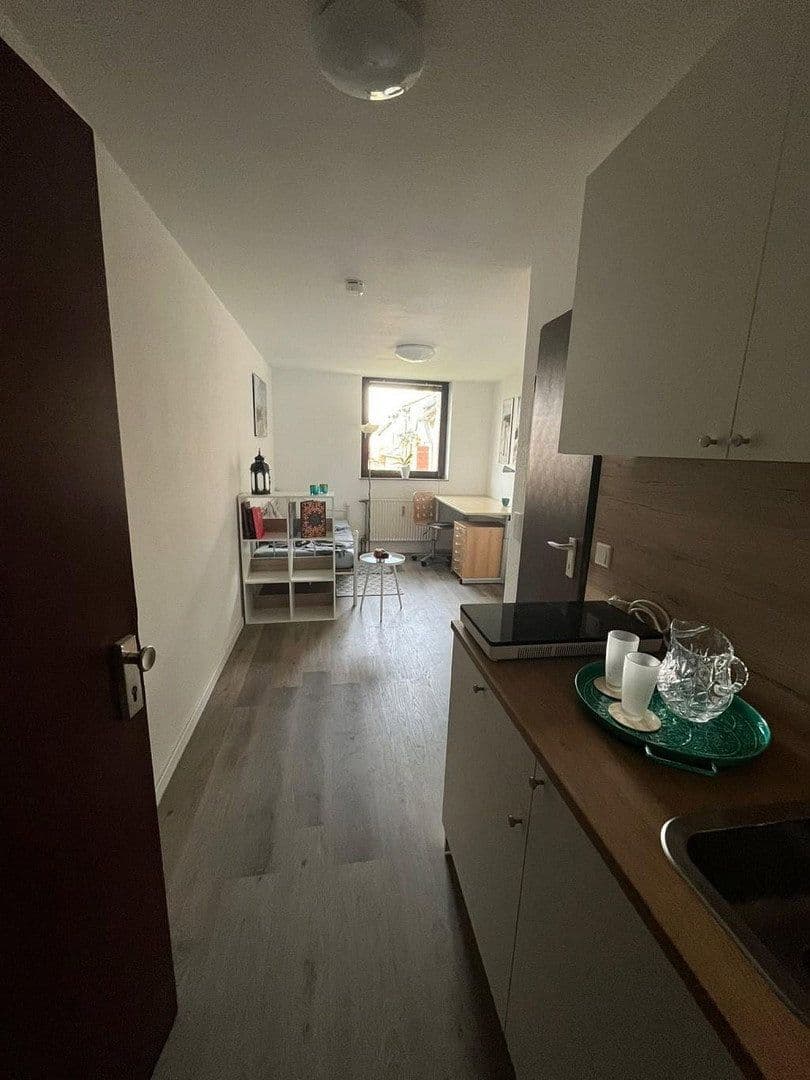 Prenájom bytu 1-izbový 18 m², Henkestr. 5, Erlangen, Bavorsko Prenájom bytu 1-izbový 18 m², Henkestr. 5, Erlangen, Bavorsko