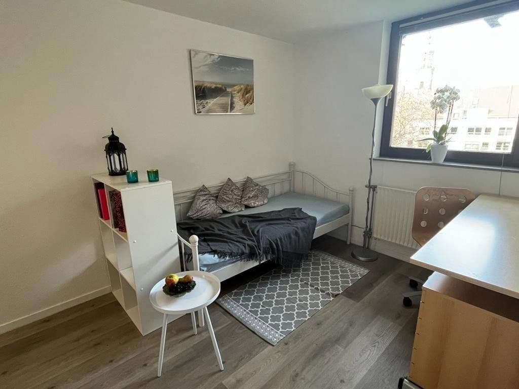 Prenájom bytu 1-izbový 18 m², Henkestr. 5, Erlangen, Bavorsko Prenájom bytu 1-izbový 18 m², Henkestr. 5, Erlangen, Bavorsko