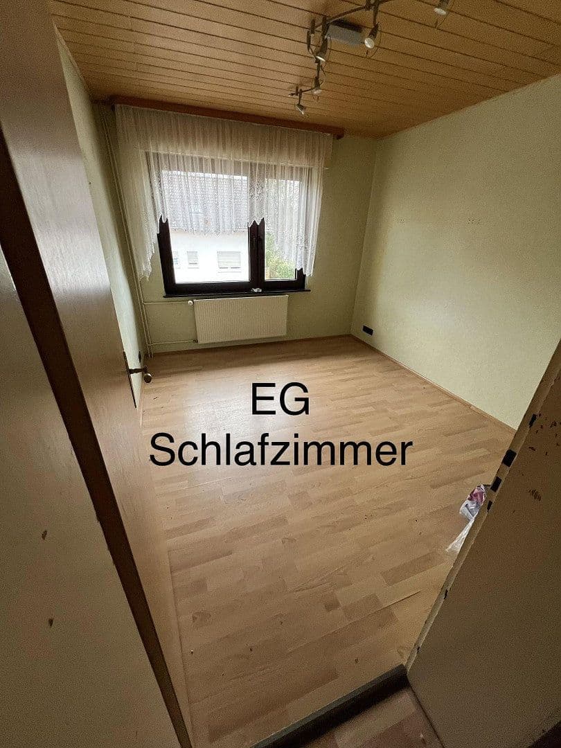 Predaj domu 210 m², pozemek 522 m², Sankt Goar, Porýnie-Falcko Predaj domu 210 m², pozemek 522 m², Sankt Goar, Porýnie-Falcko