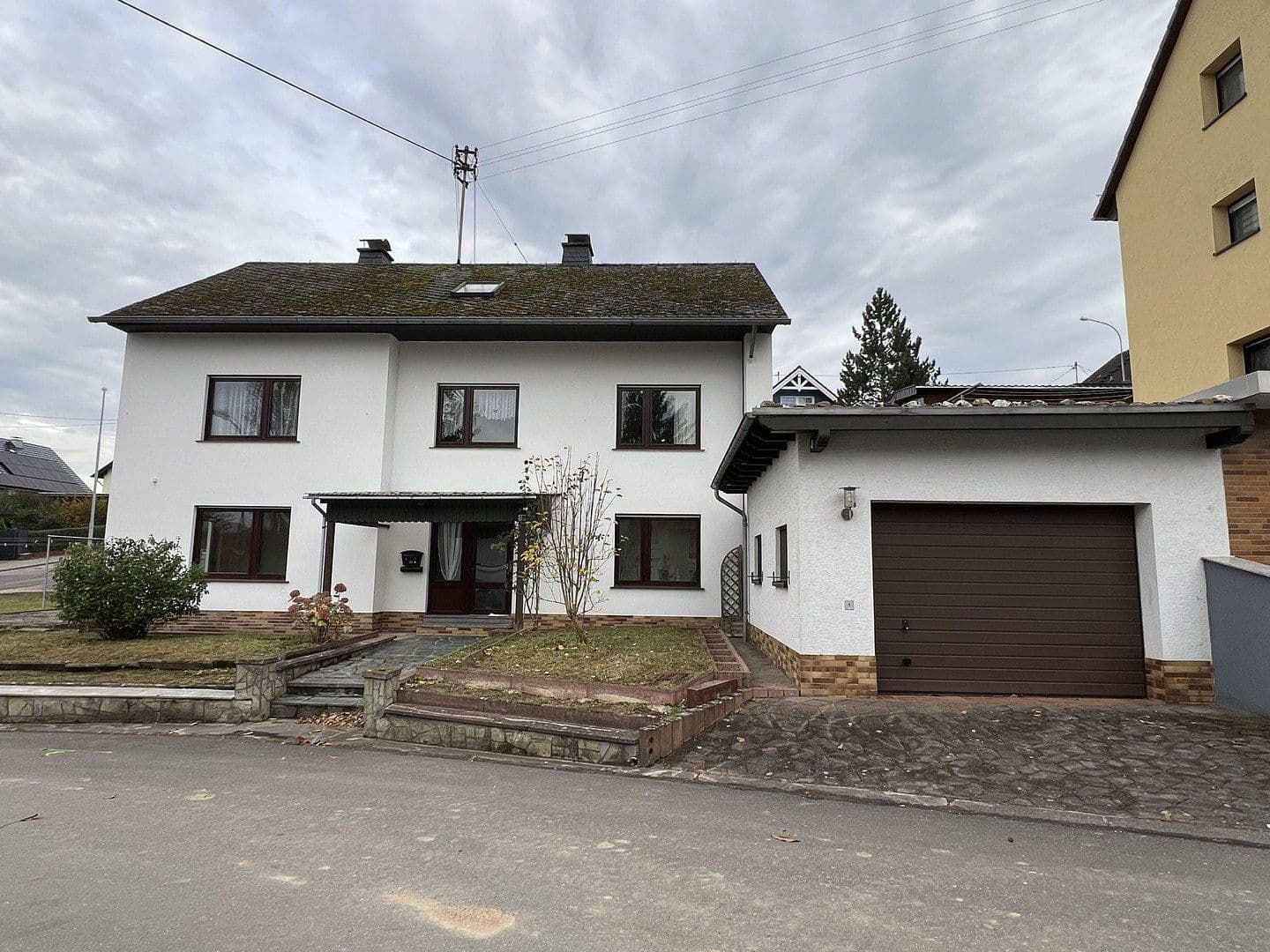 Predaj domu 210 m², pozemek 522 m², Sankt Goar, Porýnie-Falcko Predaj domu 210 m², pozemek 522 m², Sankt Goar, Porýnie-Falcko