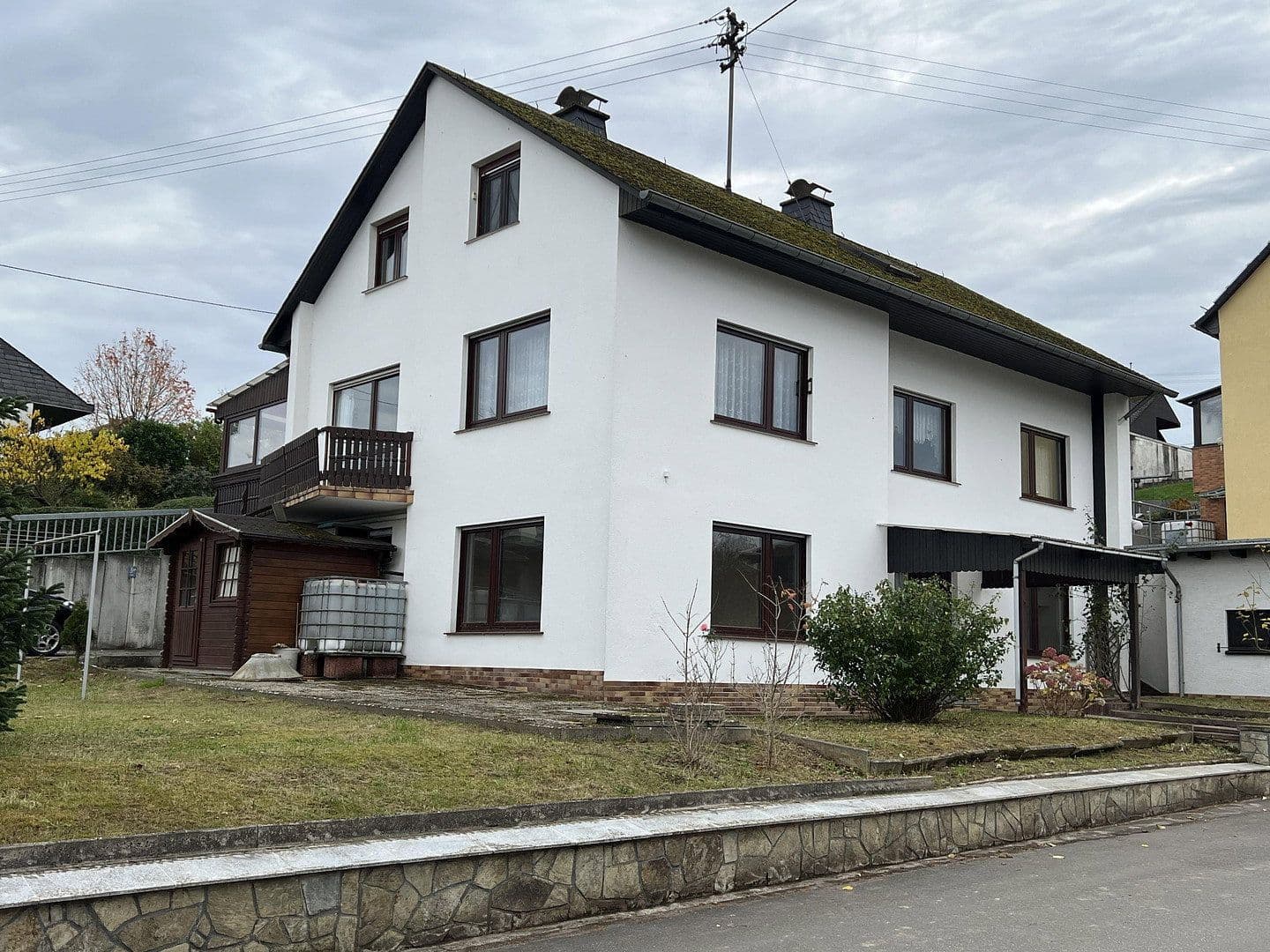 Predaj domu 210 m², pozemek 522 m², Sankt Goar, Porýnie-Falcko Predaj domu 210 m², pozemek 522 m², Sankt Goar, Porýnie-Falcko