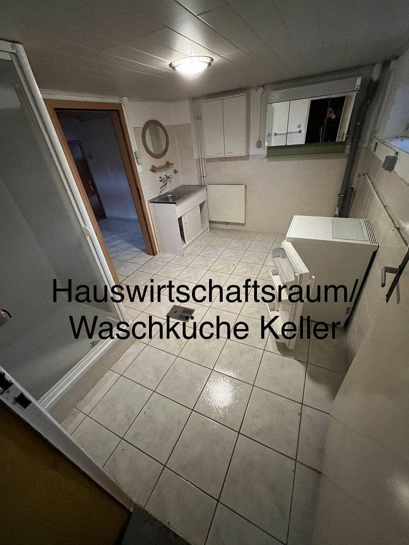 Predaj domu 210 m², pozemek 522 m², Sankt Goar, Porýnie-Falcko Predaj domu 210 m², pozemek 522 m², Sankt Goar, Porýnie-Falcko