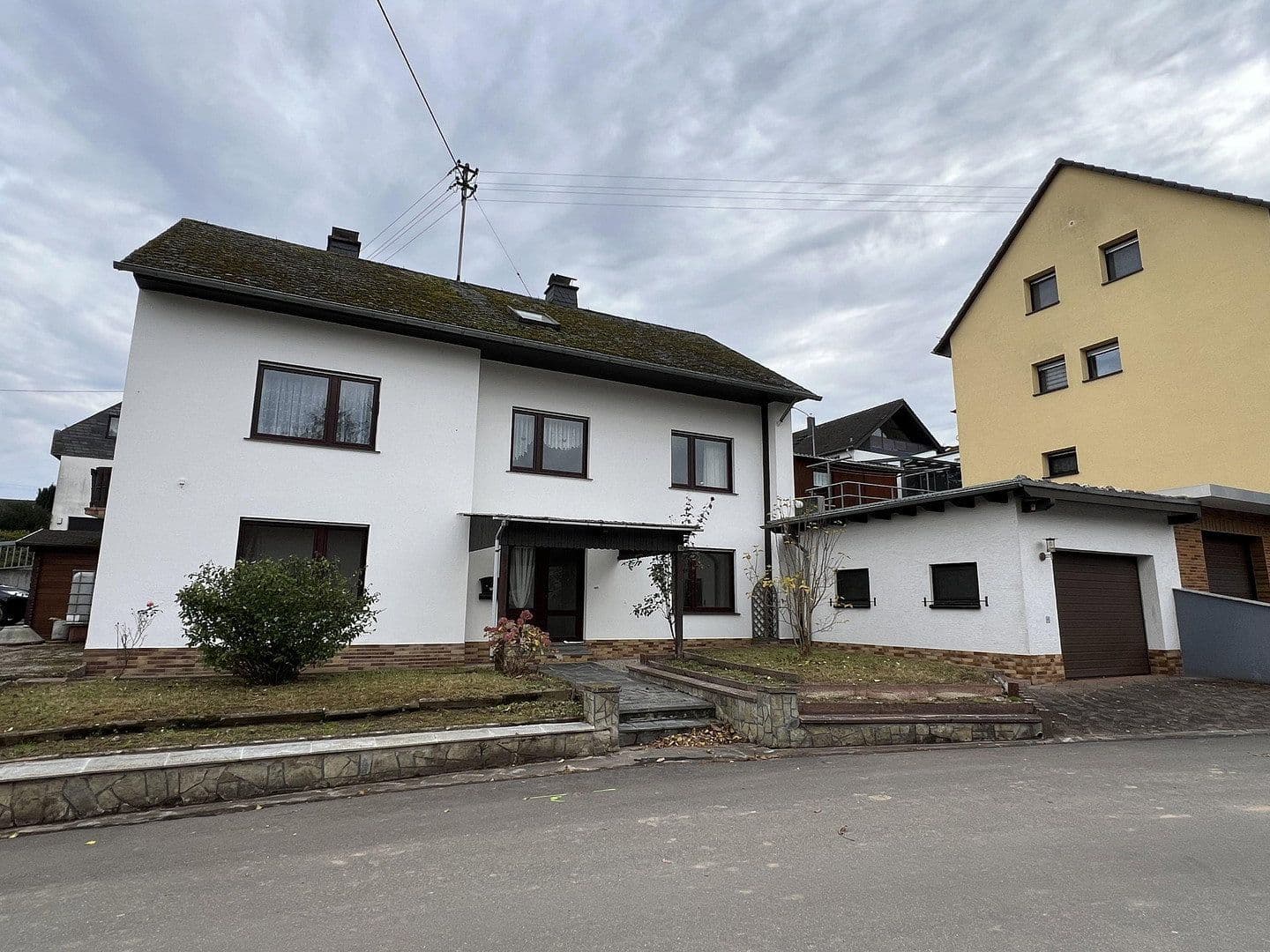 Predaj domu 210 m², pozemek 522 m², Sankt Goar, Porýnie-Falcko Predaj domu 210 m², pozemek 522 m², Sankt Goar, Porýnie-Falcko