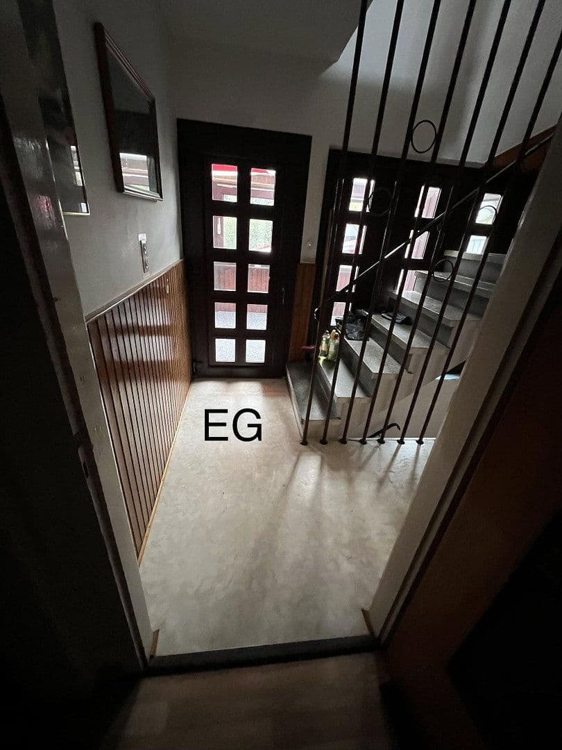 Predaj domu 210 m², pozemek 522 m², Sankt Goar, Porýnie-Falcko Predaj domu 210 m², pozemek 522 m², Sankt Goar, Porýnie-Falcko