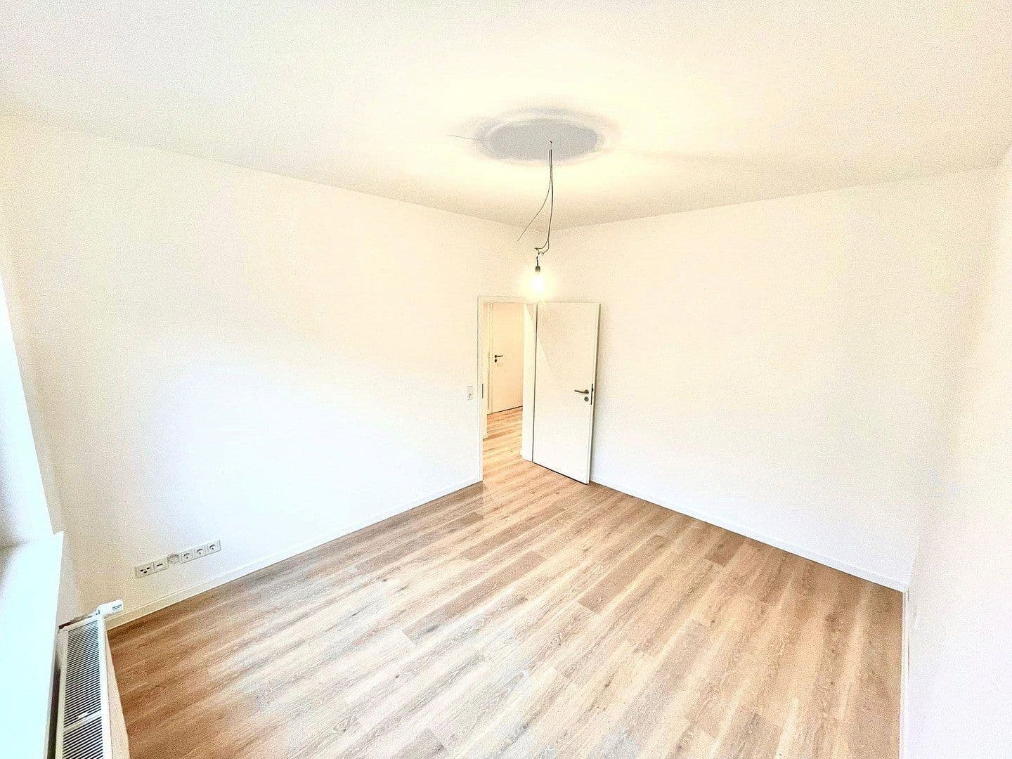 Prenájom bytu 3-izbový 70 m², Ringstraße 95, Kamp-Lintfort, Severné Porýnie - Westfálsko Prenájom bytu 3-izbový 70 m², Ringstraße 95, Kamp-Lintfort, Severné Porýnie - Westfálsko