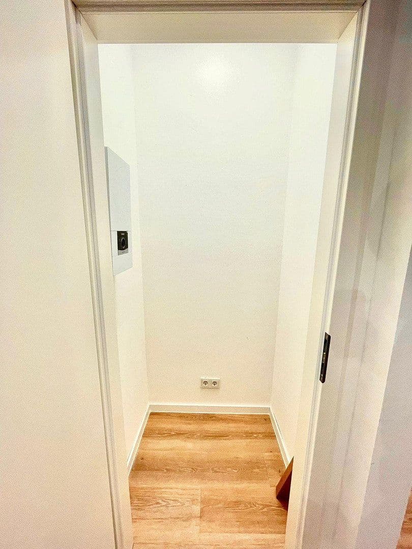 Prenájom bytu 3-izbový 70 m², Ringstraße 95, Kamp-Lintfort, Severné Porýnie - Westfálsko Prenájom bytu 3-izbový 70 m², Ringstraße 95, Kamp-Lintfort, Severné Porýnie - Westfálsko
