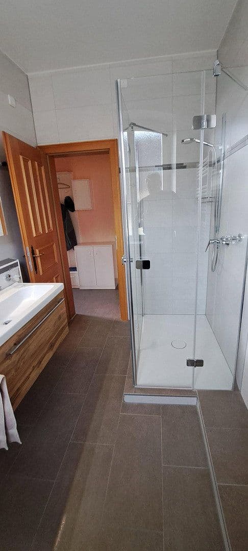 Prenájom bytu 3-izbový 113 m², Veit-Dennert-Straße 10, Schlüsselfeld, Bavorsko Prenájom bytu 3-izbový 113 m², Veit-Dennert-Straße 10, Schlüsselfeld, Bavorsko