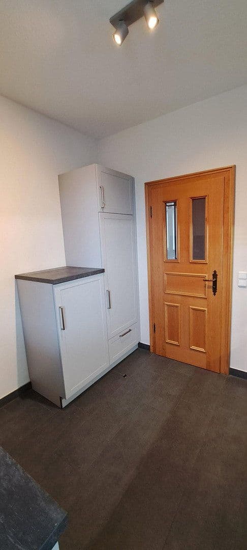 Prenájom bytu 3-izbový 113 m², Veit-Dennert-Straße 10, Schlüsselfeld, Bavorsko Prenájom bytu 3-izbový 113 m², Veit-Dennert-Straße 10, Schlüsselfeld, Bavorsko