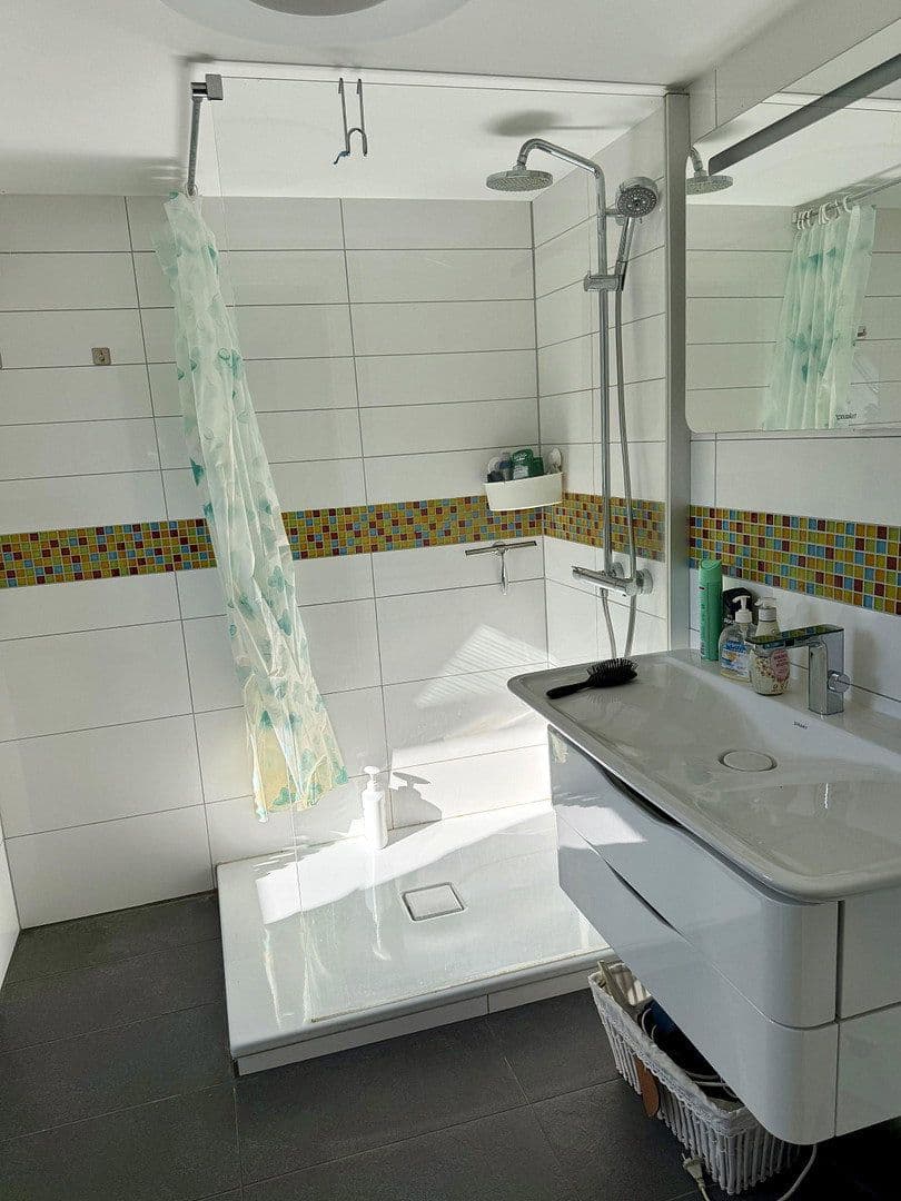Predaj domu 330 m², pozemek 1.250 m², Birkenweg 22, Wettenberg, Hesensko Predaj domu 330 m², pozemek 1.250 m², Birkenweg 22, Wettenberg, Hesensko