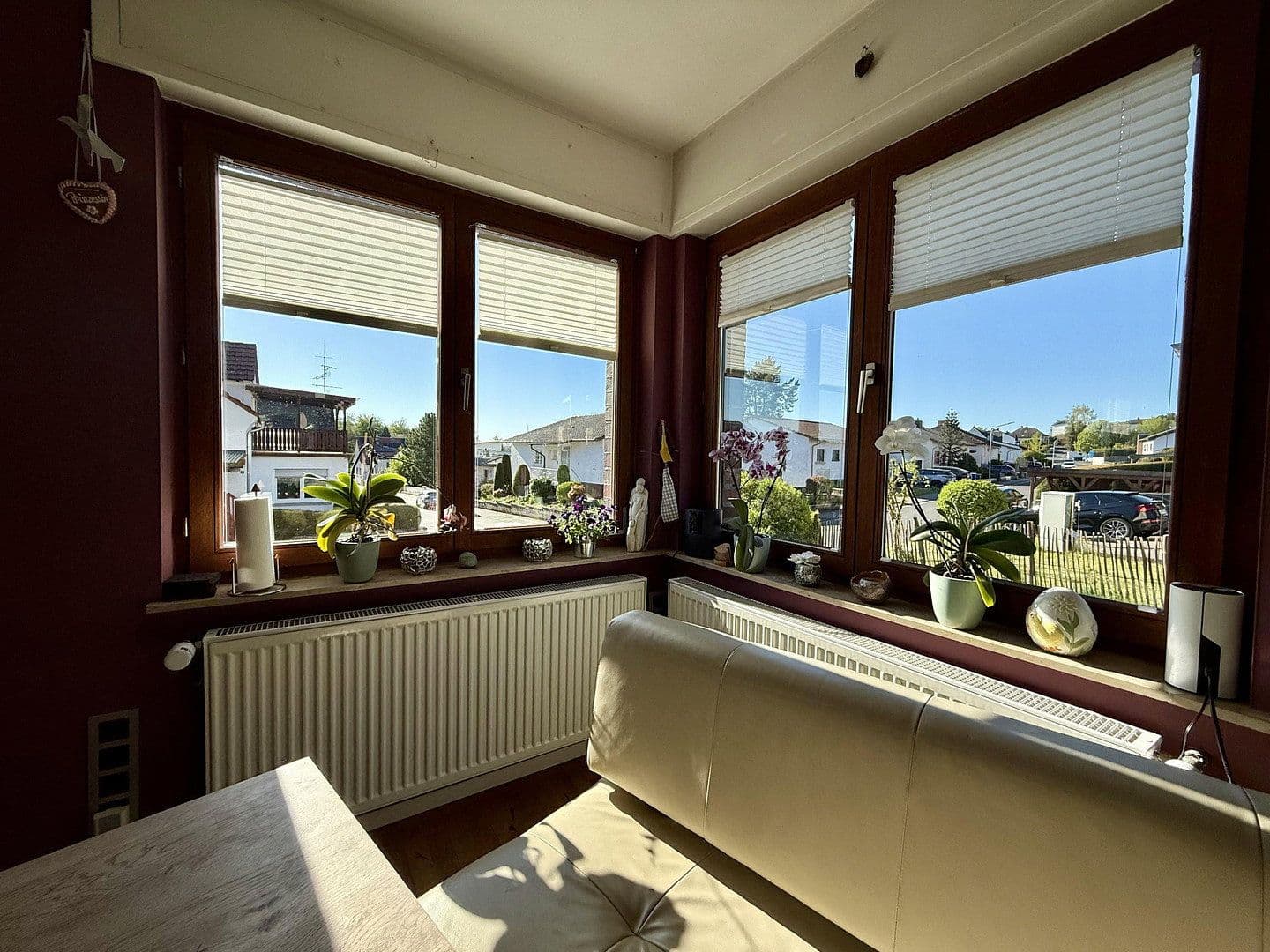 Predaj domu 330 m², pozemek 1.250 m², Birkenweg 22, Wettenberg, Hesensko Predaj domu 330 m², pozemek 1.250 m², Birkenweg 22, Wettenberg, Hesensko