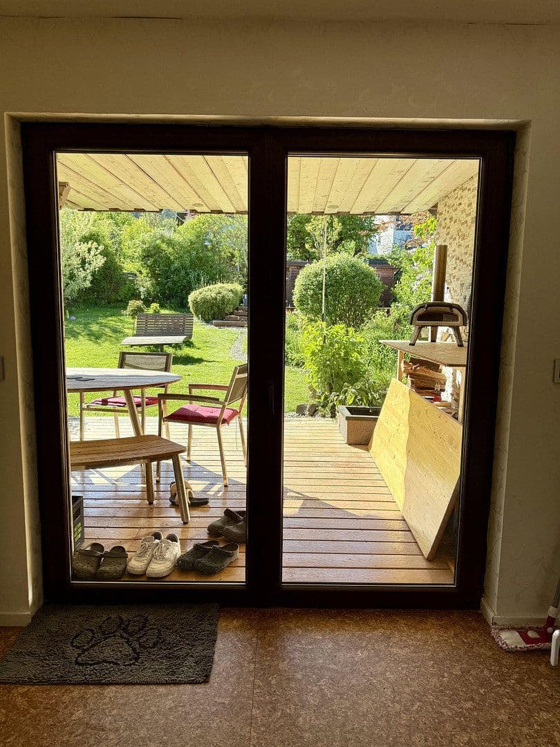 Predaj domu 330 m², pozemek 1.250 m², Birkenweg 22, Wettenberg, Hesensko Predaj domu 330 m², pozemek 1.250 m², Birkenweg 22, Wettenberg, Hesensko