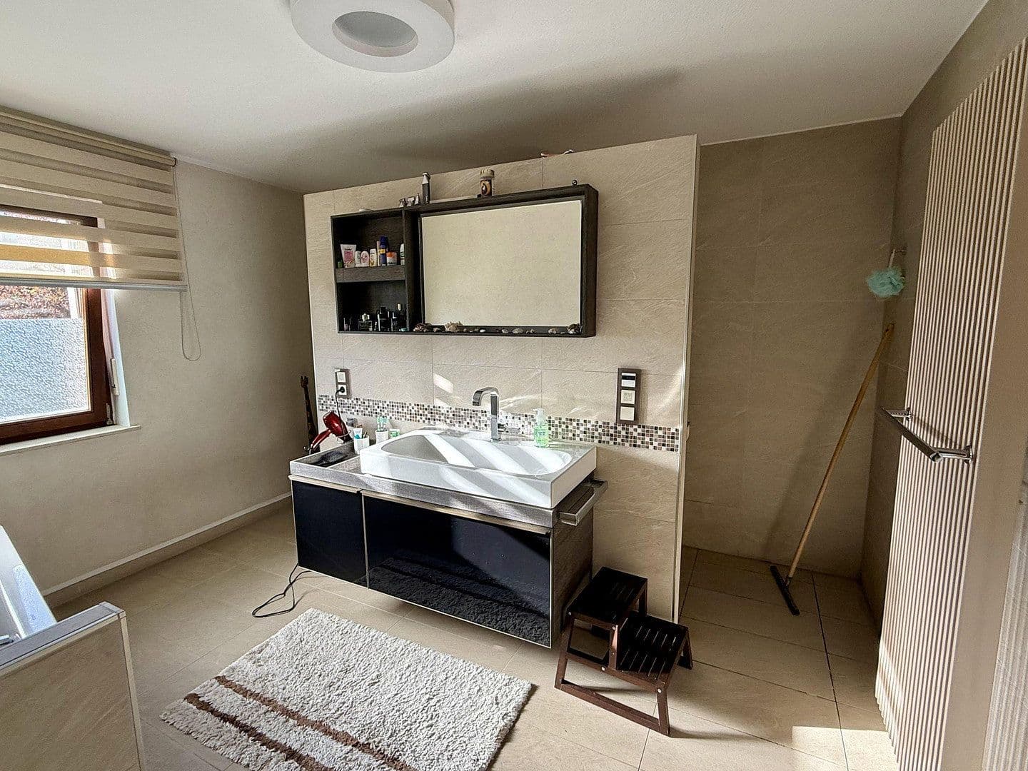 Predaj domu 330 m², pozemek 1.250 m², Birkenweg 22, Wettenberg, Hesensko Predaj domu 330 m², pozemek 1.250 m², Birkenweg 22, Wettenberg, Hesensko