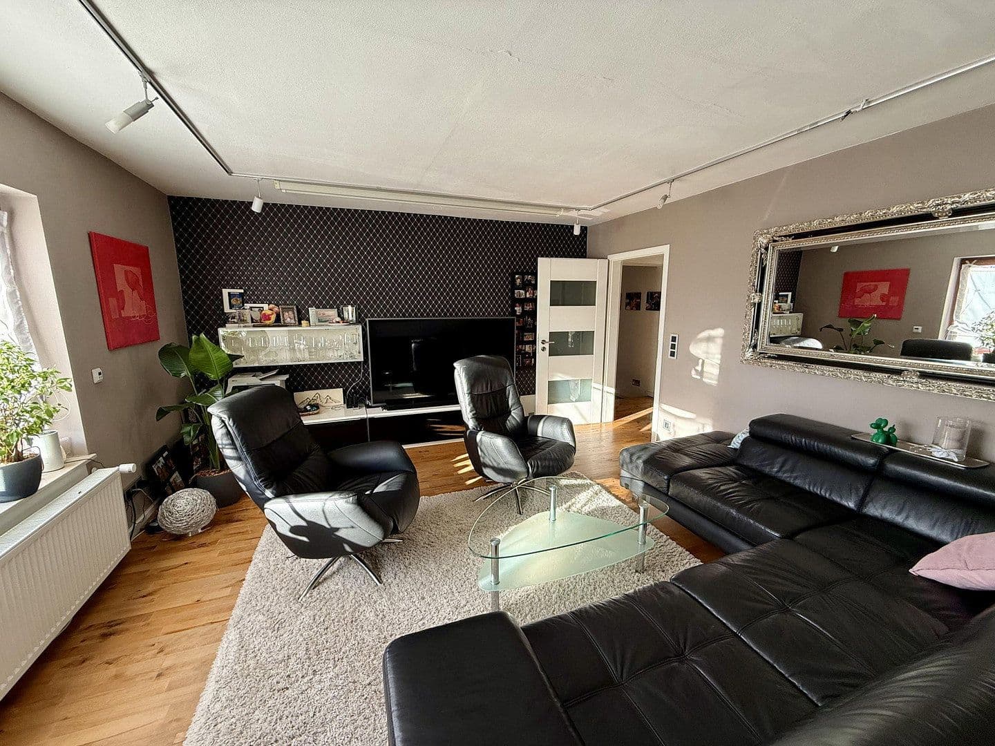 Predaj domu 330 m², pozemek 1.250 m², Birkenweg 22, Wettenberg, Hesensko Predaj domu 330 m², pozemek 1.250 m², Birkenweg 22, Wettenberg, Hesensko