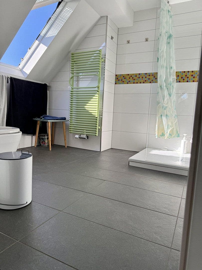 Predaj domu 330 m², pozemek 1.250 m², Birkenweg 22, Wettenberg, Hesensko Predaj domu 330 m², pozemek 1.250 m², Birkenweg 22, Wettenberg, Hesensko