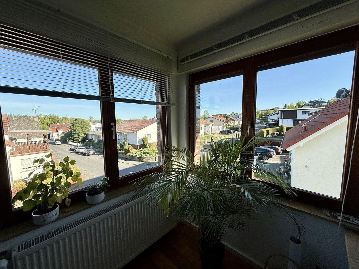 Predaj domu 330 m², pozemek 1.250 m², Birkenweg 22, Wettenberg, Hesensko Predaj domu 330 m², pozemek 1.250 m², Birkenweg 22, Wettenberg, Hesensko