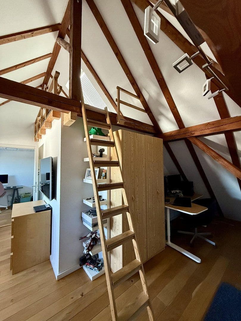 Predaj domu 330 m², pozemek 1.250 m², Birkenweg 22, Wettenberg, Hesensko Predaj domu 330 m², pozemek 1.250 m², Birkenweg 22, Wettenberg, Hesensko