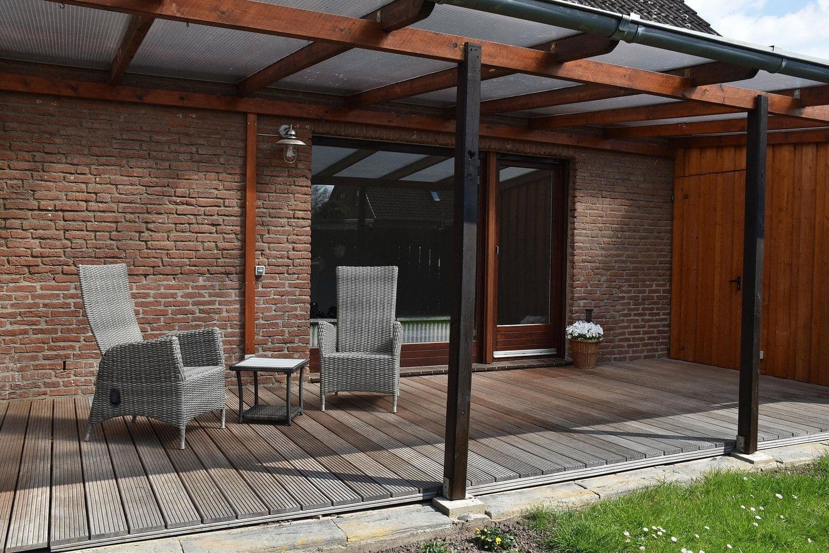 Predaj domu 95 m², pozemek 288 m², Reinfeld, Šlezvicko-Holštajnsko Predaj domu 95 m², pozemek 288 m², Reinfeld, Šlezvicko-Holštajnsko