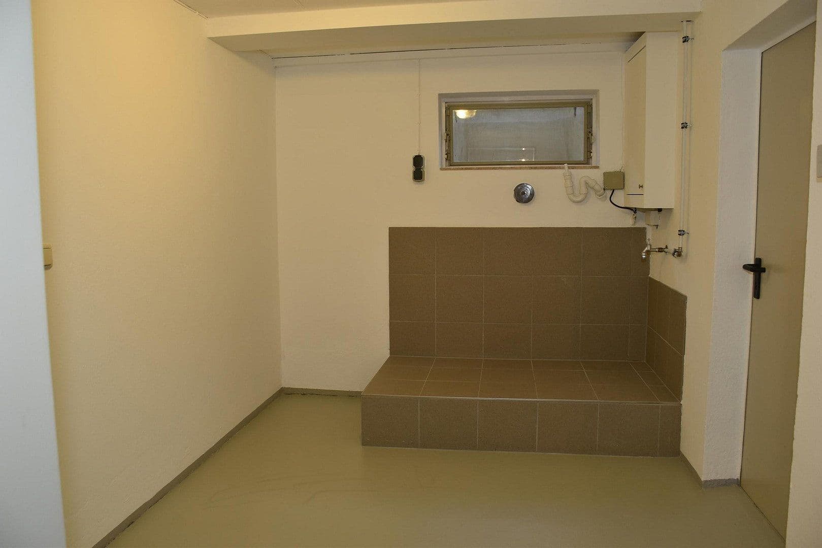 Predaj domu 95 m², pozemek 288 m², Reinfeld, Šlezvicko-Holštajnsko Predaj domu 95 m², pozemek 288 m², Reinfeld, Šlezvicko-Holštajnsko