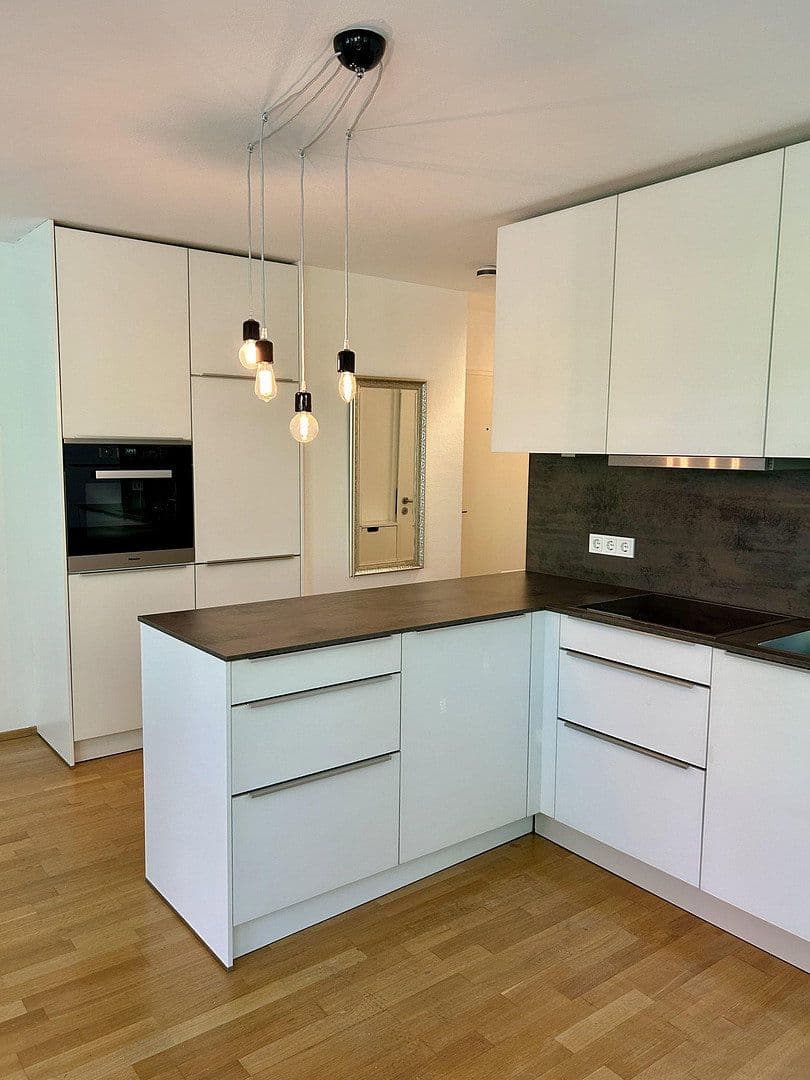 Predaj bytu 2-izbový 55 m², Diefenbachstr., München, Bavorsko Predaj bytu 2-izbový 55 m², Diefenbachstr., München, Bavorsko
