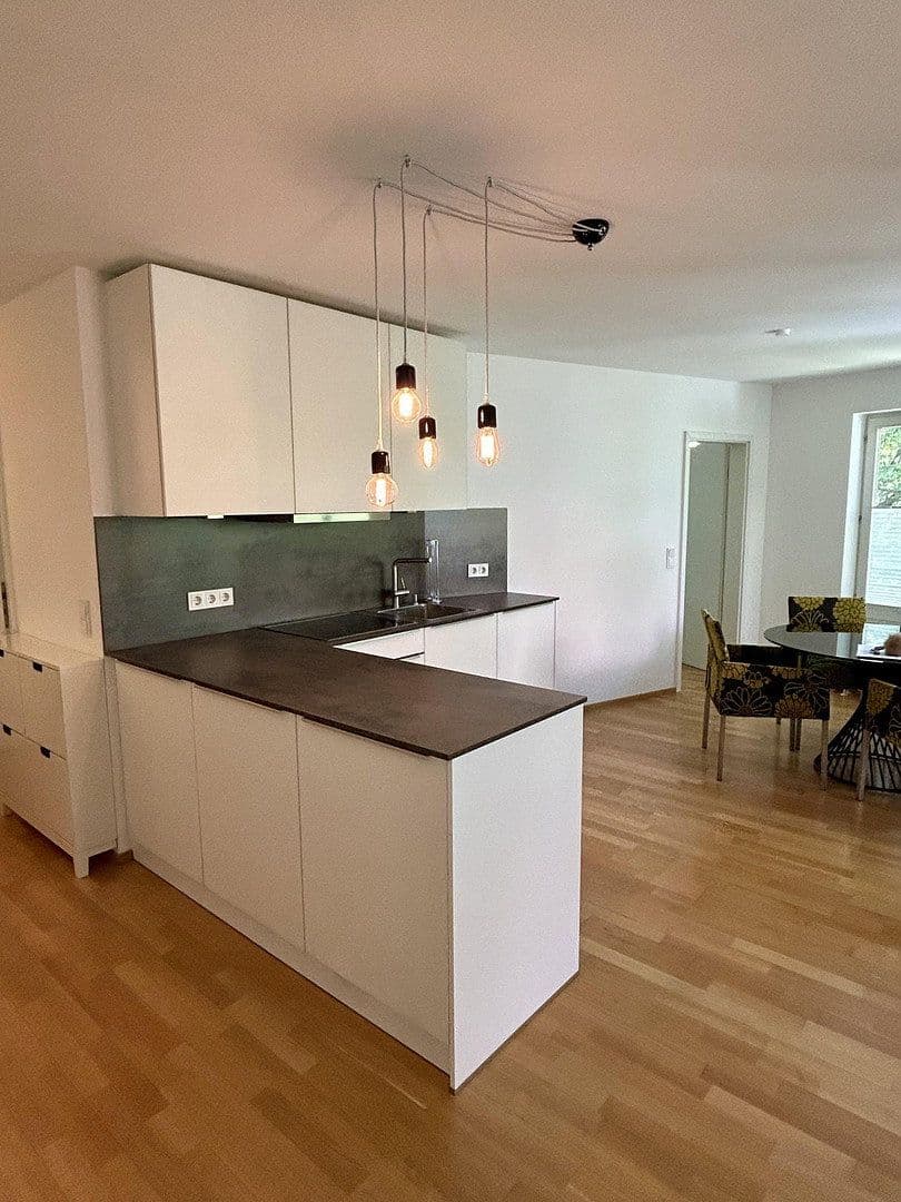 Predaj bytu 2-izbový 55 m², Diefenbachstr., München, Bavorsko Predaj bytu 2-izbový 55 m², Diefenbachstr., München, Bavorsko