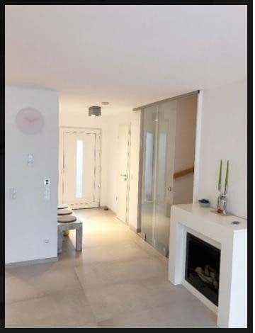 Predaj domu 135 m², pozemek 227 m², Köln, Severné Porýnie - Westfálsko Predaj domu 135 m², pozemek 227 m², Köln, Severné Porýnie - Westfálsko