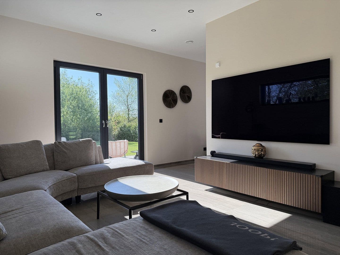 Predaj domu 127 m², pozemek 821 m², Steiner Straße 16a, Rohr, Bavorsko Predaj domu 127 m², pozemek 821 m², Steiner Straße 16a, Rohr, Bavorsko