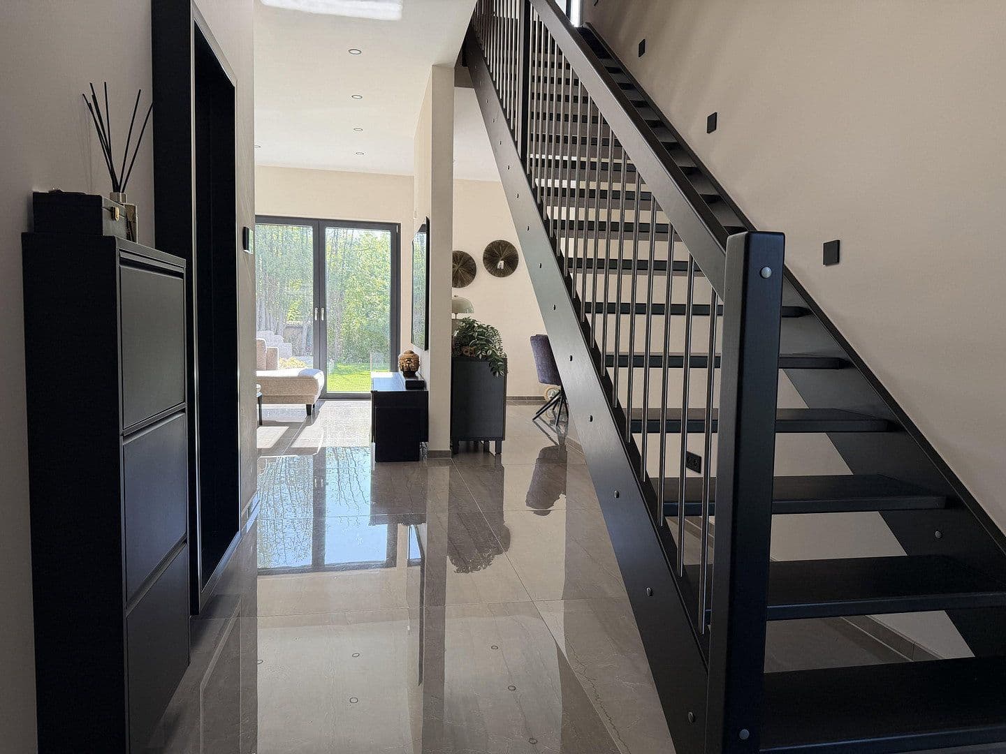 Predaj domu 127 m², pozemek 821 m², Steiner Straße 16a, Rohr, Bavorsko Predaj domu 127 m², pozemek 821 m², Steiner Straße 16a, Rohr, Bavorsko