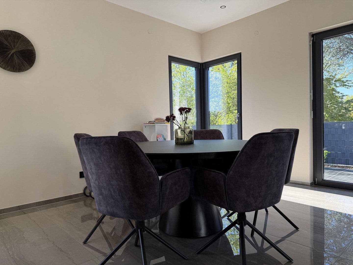 Predaj domu 127 m², pozemek 821 m², Steiner Straße 16a, Rohr, Bavorsko Predaj domu 127 m², pozemek 821 m², Steiner Straße 16a, Rohr, Bavorsko