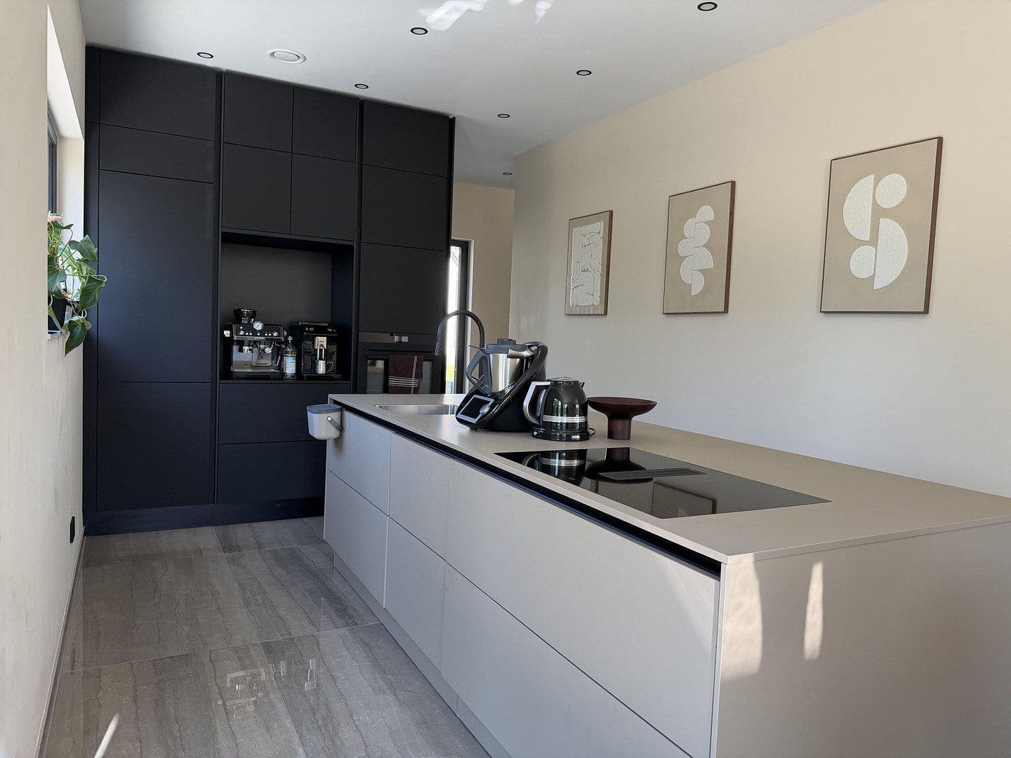 Predaj domu 127 m², pozemek 821 m², Steiner Straße 16a, Rohr, Bavorsko Predaj domu 127 m², pozemek 821 m², Steiner Straße 16a, Rohr, Bavorsko