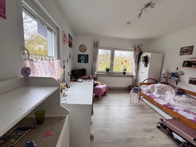 Prenájom bytu 7-izbový 185 m², Allendorf, Hesensko Prenájom bytu 7-izbový 185 m², Allendorf, Hesensko