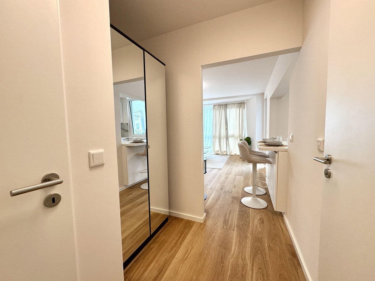 Predaj bytu 1-izbový 48 m², Kölner Str. 44, Postanschrift, Düsseldorf - Stadtmitte, Severné Porýnie - Westfálsko Predaj bytu 1-izbový 48 m², Kölner Str. 44, Postanschrift, Düsseldorf - Stadtmitte, Severné Porýnie - Westfálsko
