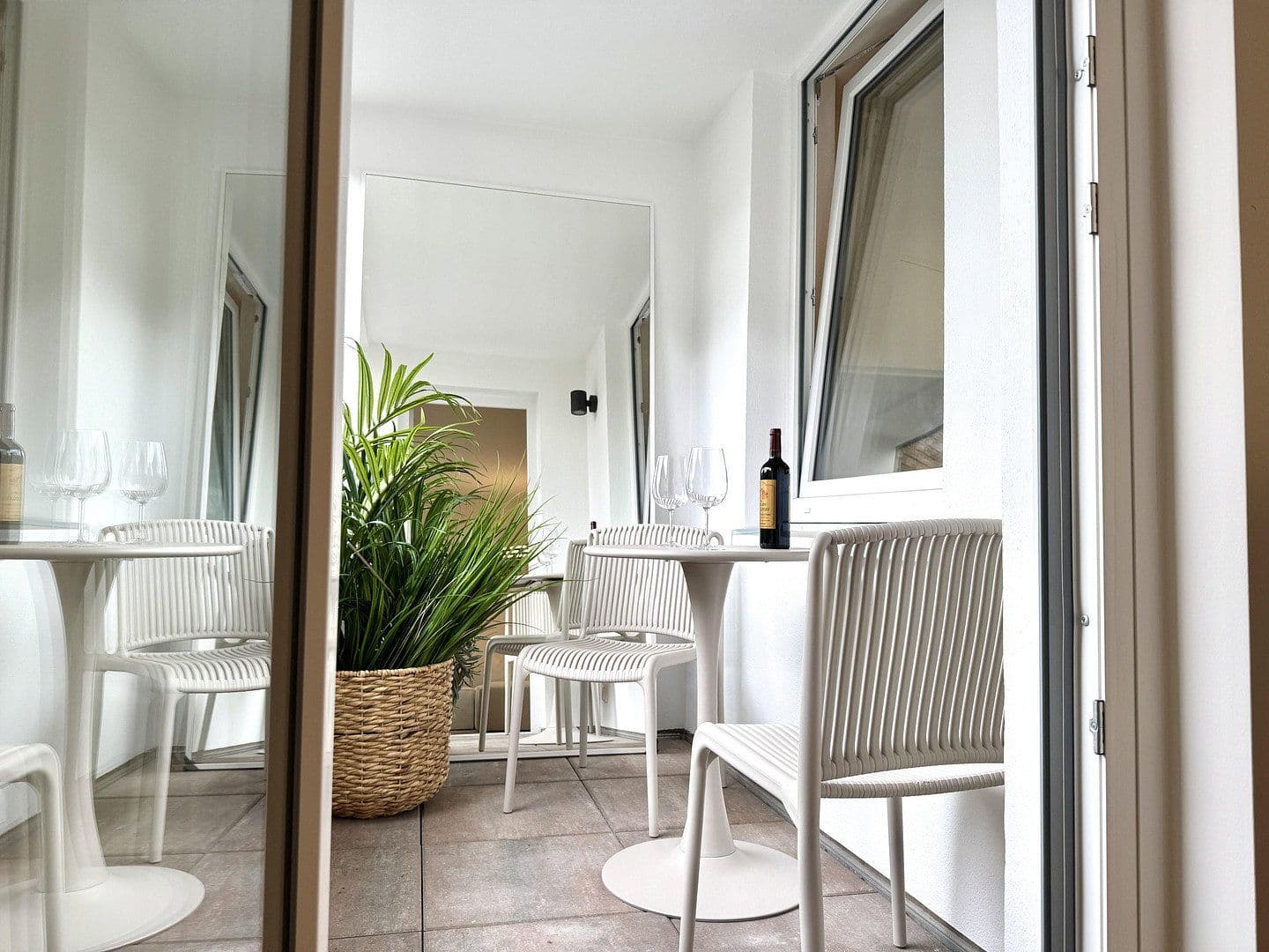 Predaj bytu 1-izbový 48 m², Kölner Str. 44, Postanschrift, Düsseldorf - Stadtmitte, Severné Porýnie - Westfálsko Predaj bytu 1-izbový 48 m², Kölner Str. 44, Postanschrift, Düsseldorf - Stadtmitte, Severné Porýnie - Westfálsko