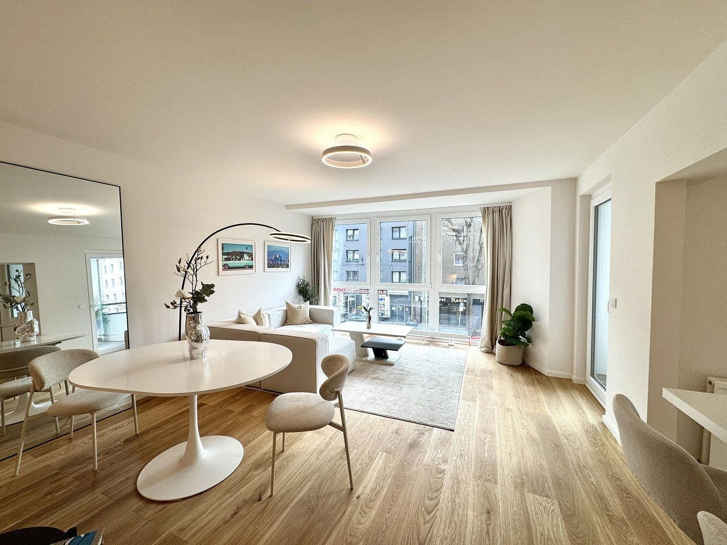 Predaj bytu 1-izbový 48 m², Kölner Str. 44, Postanschrift, Düsseldorf - Stadtmitte, Severné Porýnie - Westfálsko Predaj bytu 1-izbový 48 m², Kölner Str. 44, Postanschrift, Düsseldorf - Stadtmitte, Severné Porýnie - Westfálsko