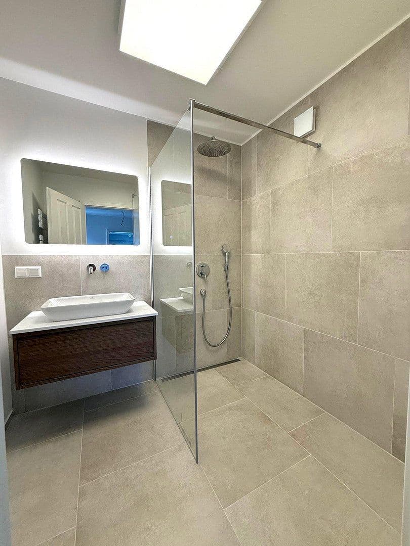 Predaj bytu 3-izbový 91 m², Esslingen am Neckar, Bádensko-Wurttembersko Predaj bytu 3-izbový 91 m², Esslingen am Neckar, Bádensko-Wurttembersko
