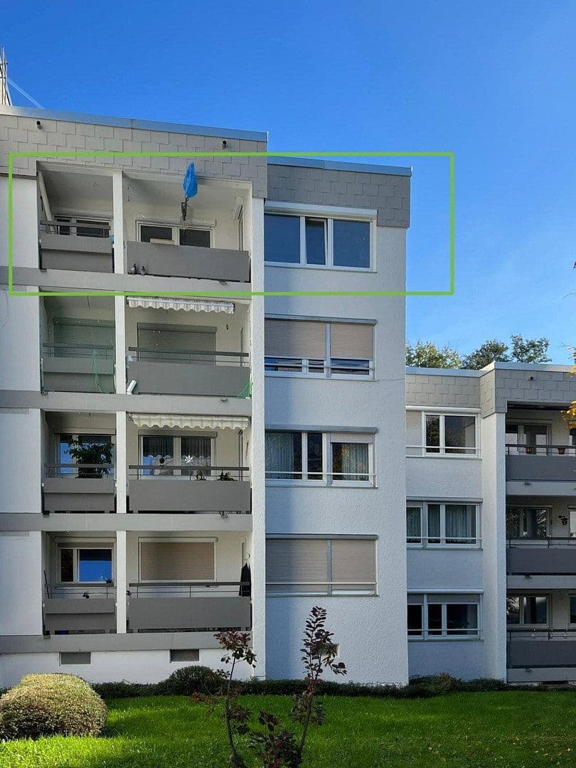 Predaj bytu 3-izbový 91 m², Esslingen am Neckar, Bádensko-Wurttembersko Predaj bytu 3-izbový 91 m², Esslingen am Neckar, Bádensko-Wurttembersko