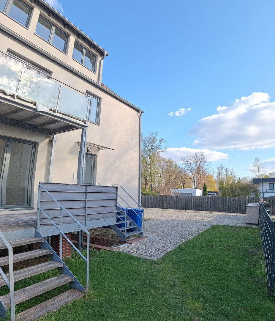 Prenájom bytu 2-izbový 61 m², Gutzmannstraße 8, Teupitz, Brandenbursko Prenájom bytu 2-izbový 61 m², Gutzmannstraße 8, Teupitz, Brandenbursko