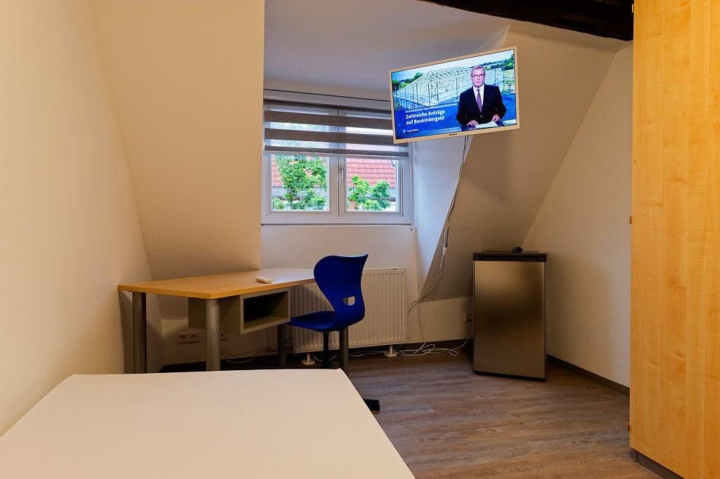 Predaj domu 1.204 m², pozemek 505 m², Karlsruhe, Bádensko-Wurttembersko Predaj domu 1.204 m², pozemek 505 m², Karlsruhe, Bádensko-Wurttembersko