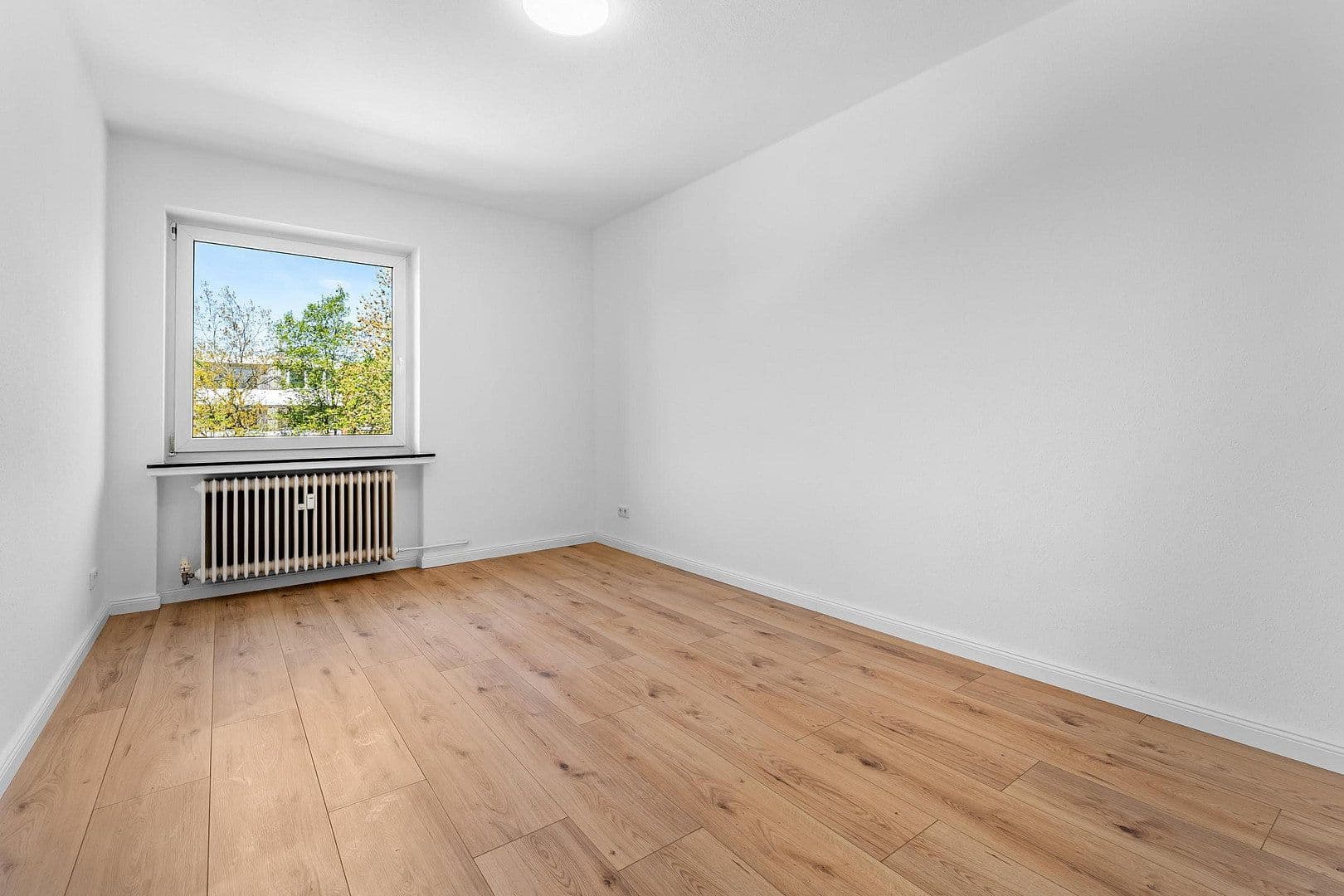 Predaj bytu 2-izbový 60 m², Kölner Straße 13, Bremen, Brémy Predaj bytu 2-izbový 60 m², Kölner Straße 13, Bremen, Brémy