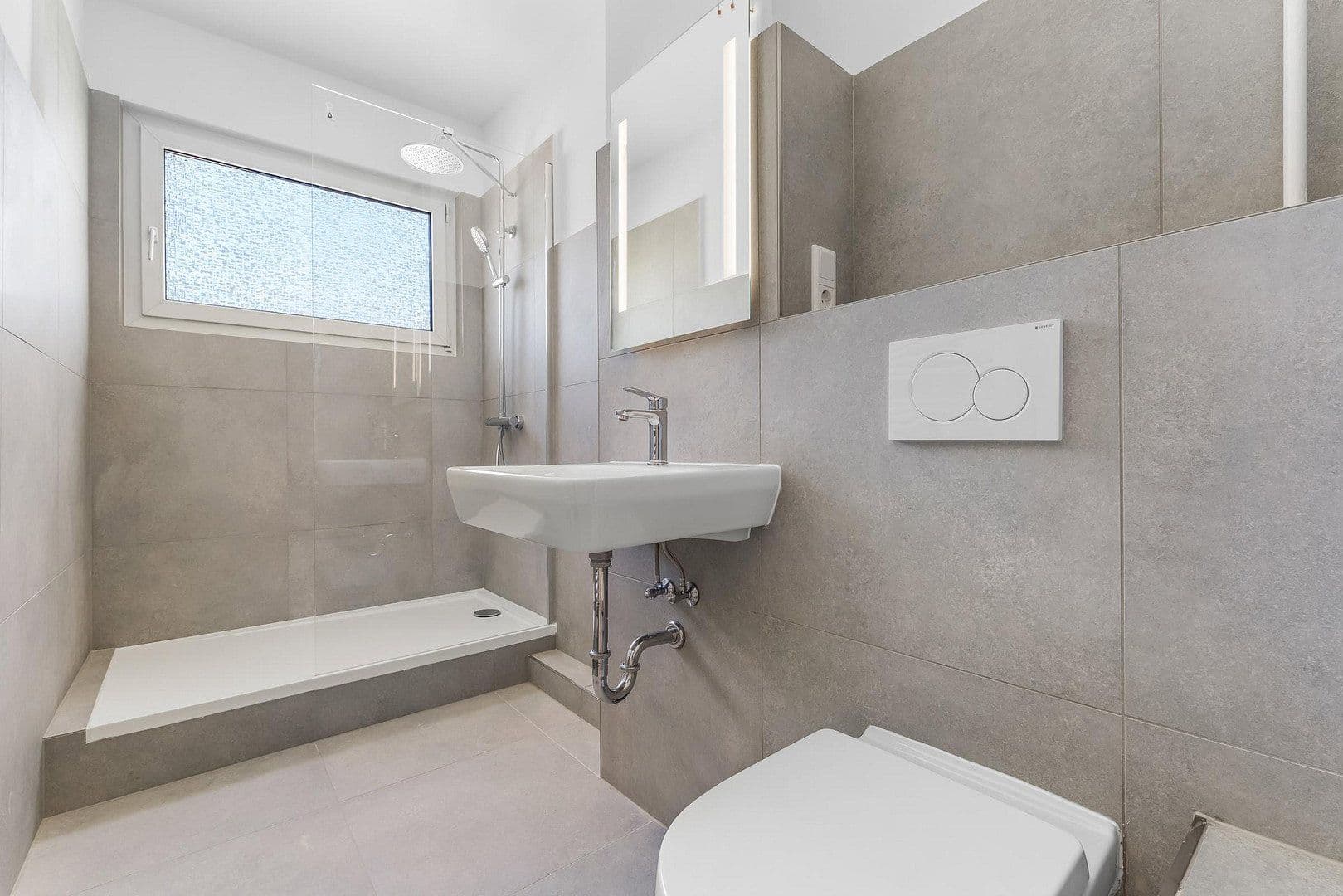 Predaj bytu 2-izbový 60 m², Kölner Straße 13, Bremen, Brémy Predaj bytu 2-izbový 60 m², Kölner Straße 13, Bremen, Brémy