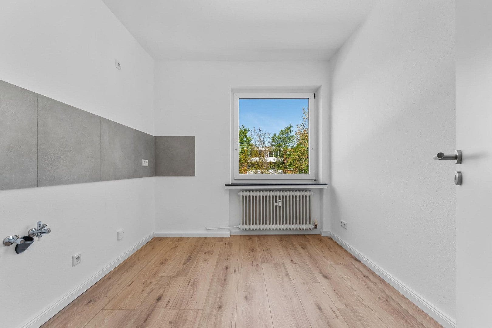 Predaj bytu 2-izbový 60 m², Kölner Straße 13, Bremen, Brémy Predaj bytu 2-izbový 60 m², Kölner Straße 13, Bremen, Brémy